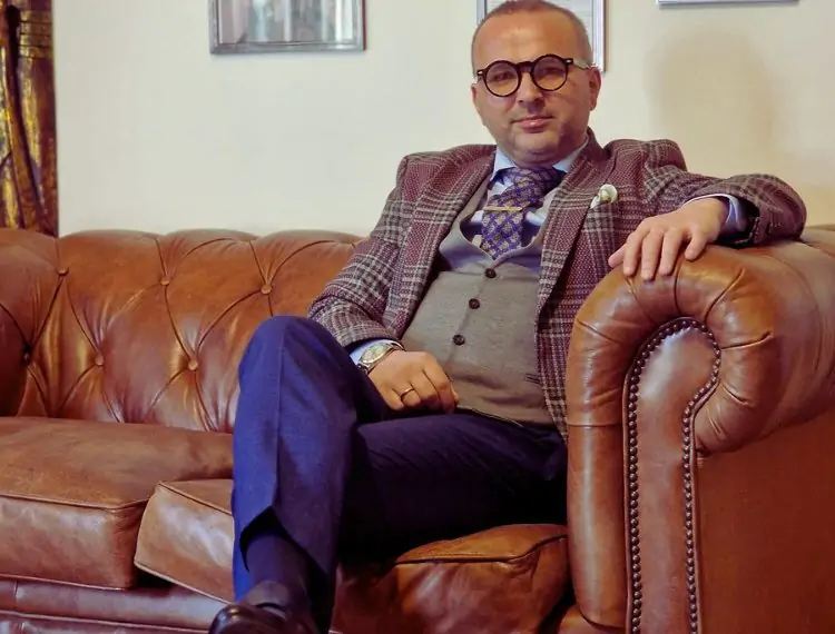 Vocea Femeii în Antreprenoriat”: Eduard Petrescu de la Eko News Deschide Drumuri Noi cu 5000 de Site-uri de Presă